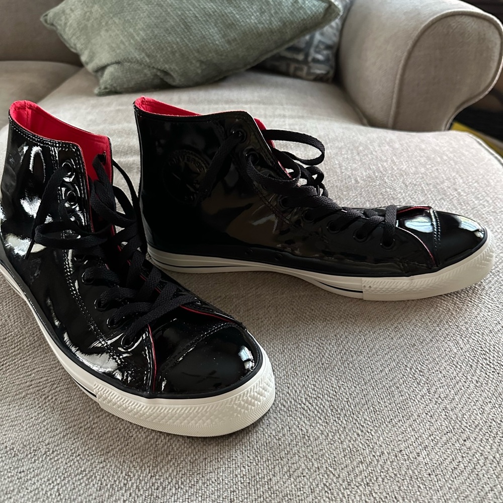 Pre-owned converse all-star highs